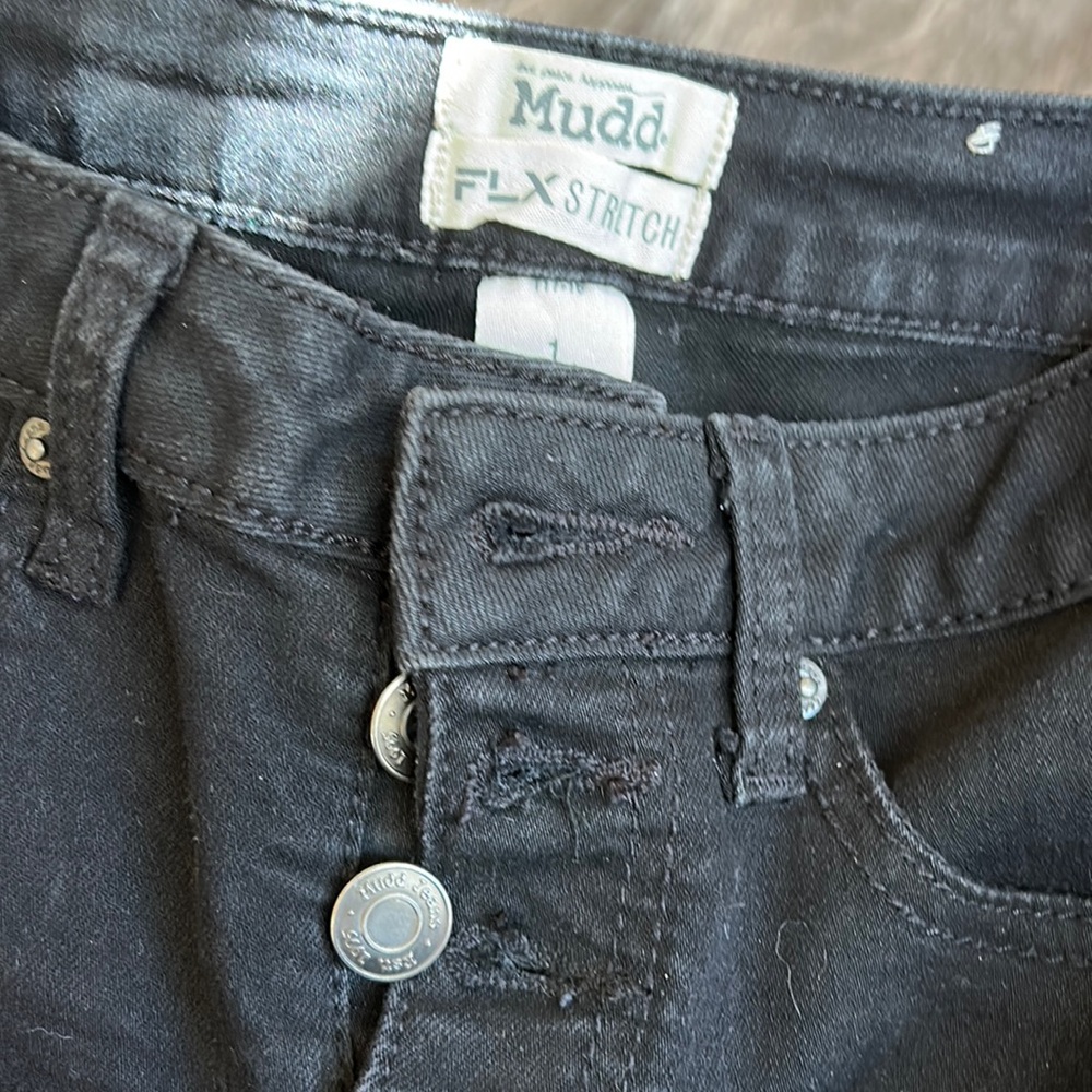 Mudd FLX Stretch  black Button Fly Cuffed Denim Shorts Size 1